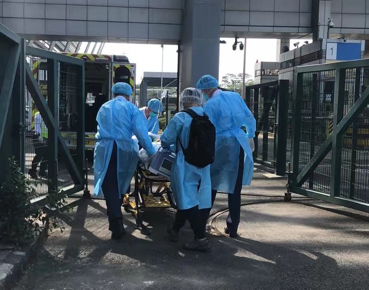 北京东城区出入境救护车出租